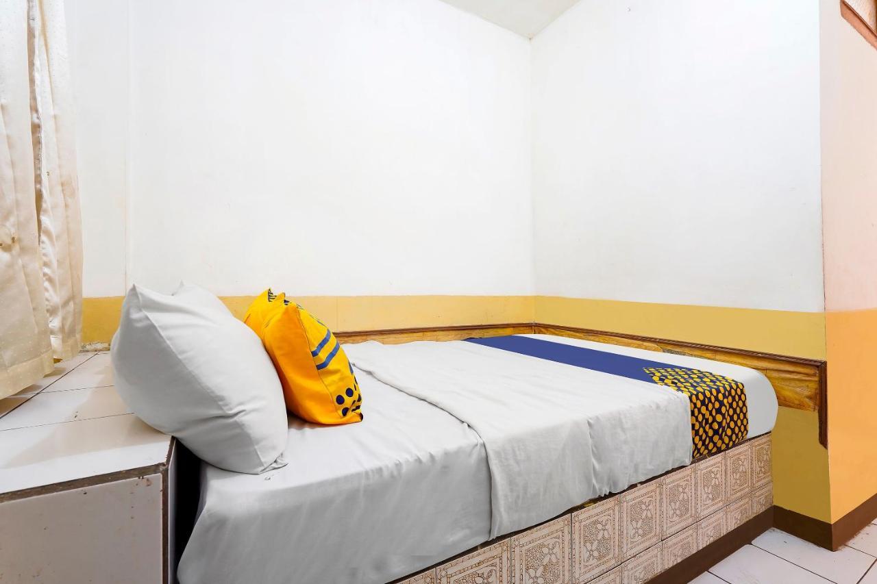 Spot On 91444 Hotel Arimbi บันดุง ภายนอก รูปภาพ